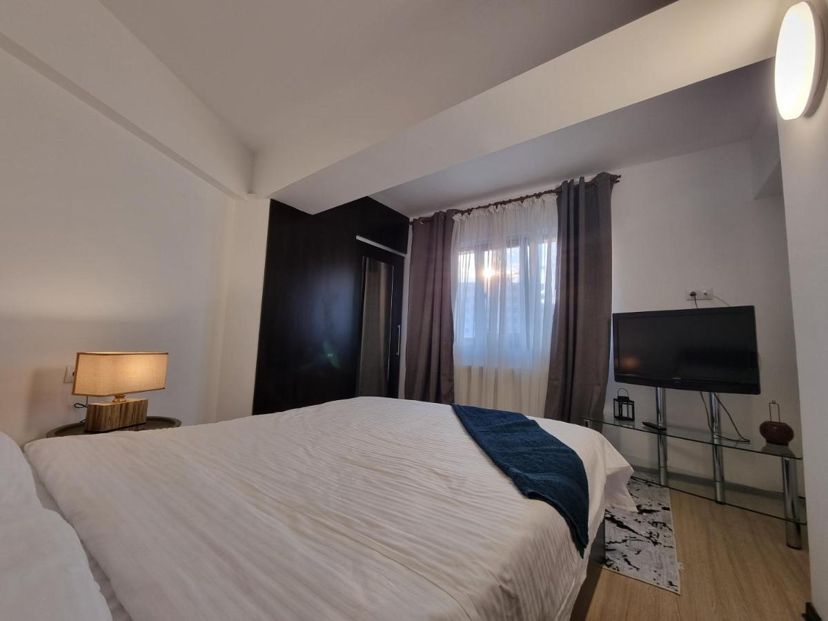 Lovely & Comfy, Central Apt In Яссы Экстерьер фото