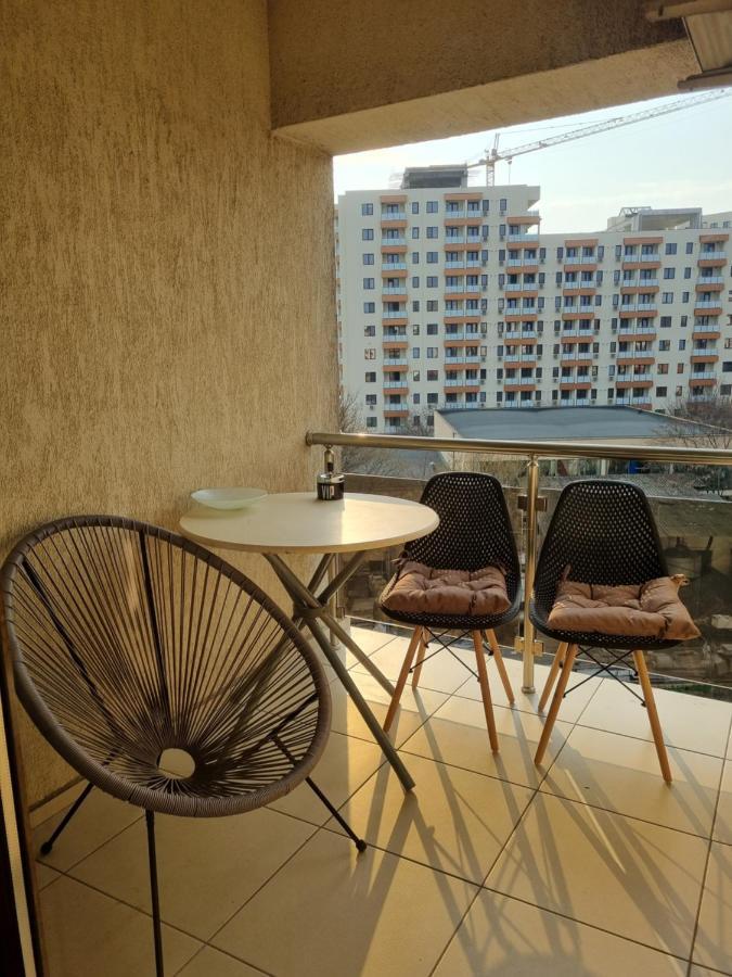 Lovely & Comfy, Central Apt In Яссы Экстерьер фото